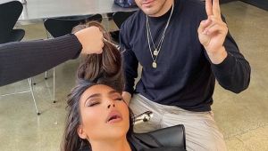 Ünlü Model Kim Kardashian Bakım İçin Gittiği Kuaförde Uyuya Kaldı