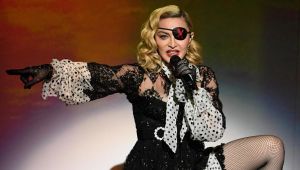 Pop'un Güçlü Sesi Madonna'dan Sosyal Medyayı Ayağa Kaldıran Anadan Üryan Pozlar 