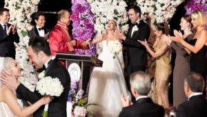 Ünlü Şarkıcı Ece Seçkin 4 Yıldır Beraber Olduğu Pilot Sevgilisi İle Nikah Masasına Oturdu 